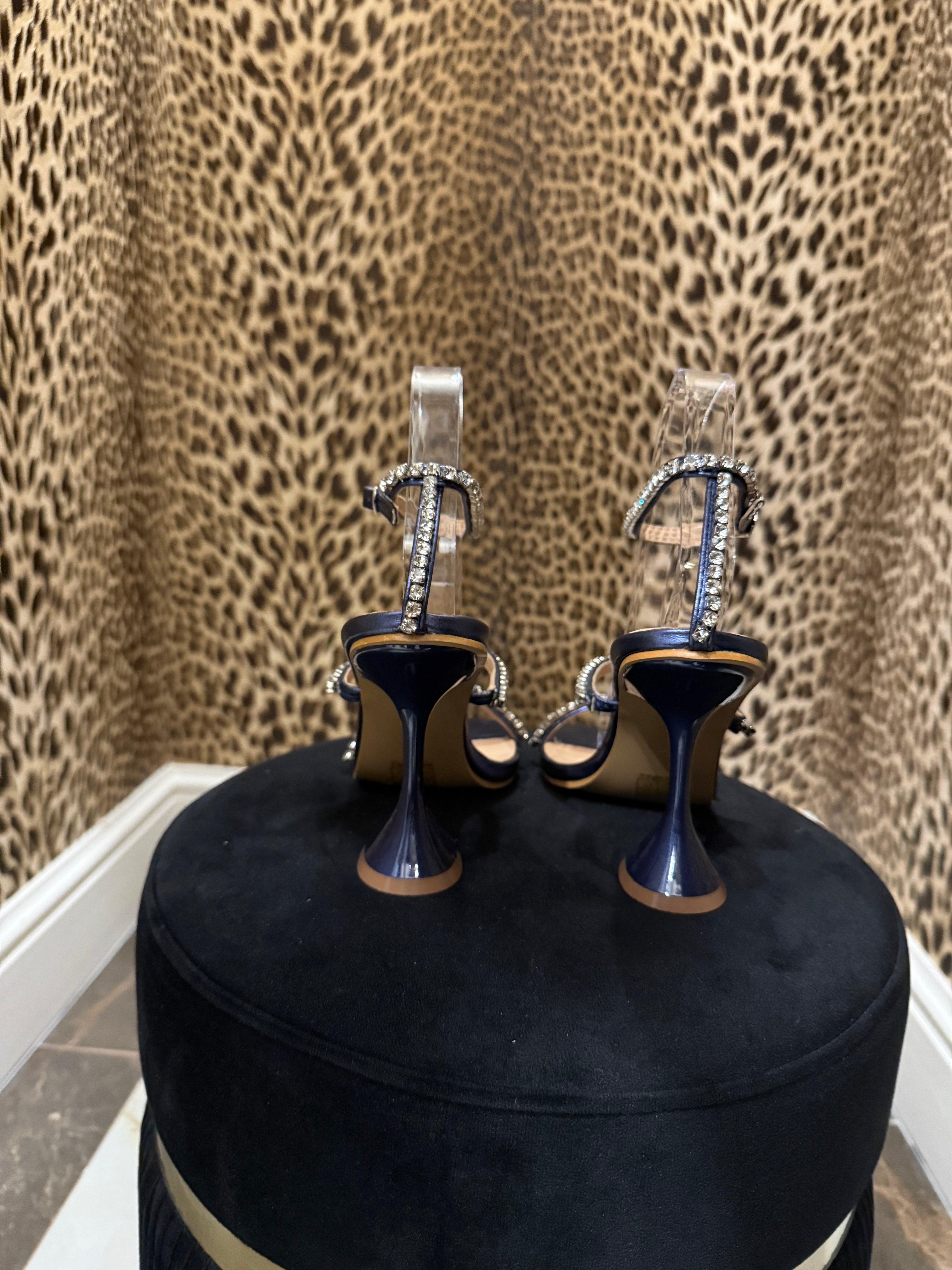 Sandalo Amina muaddi