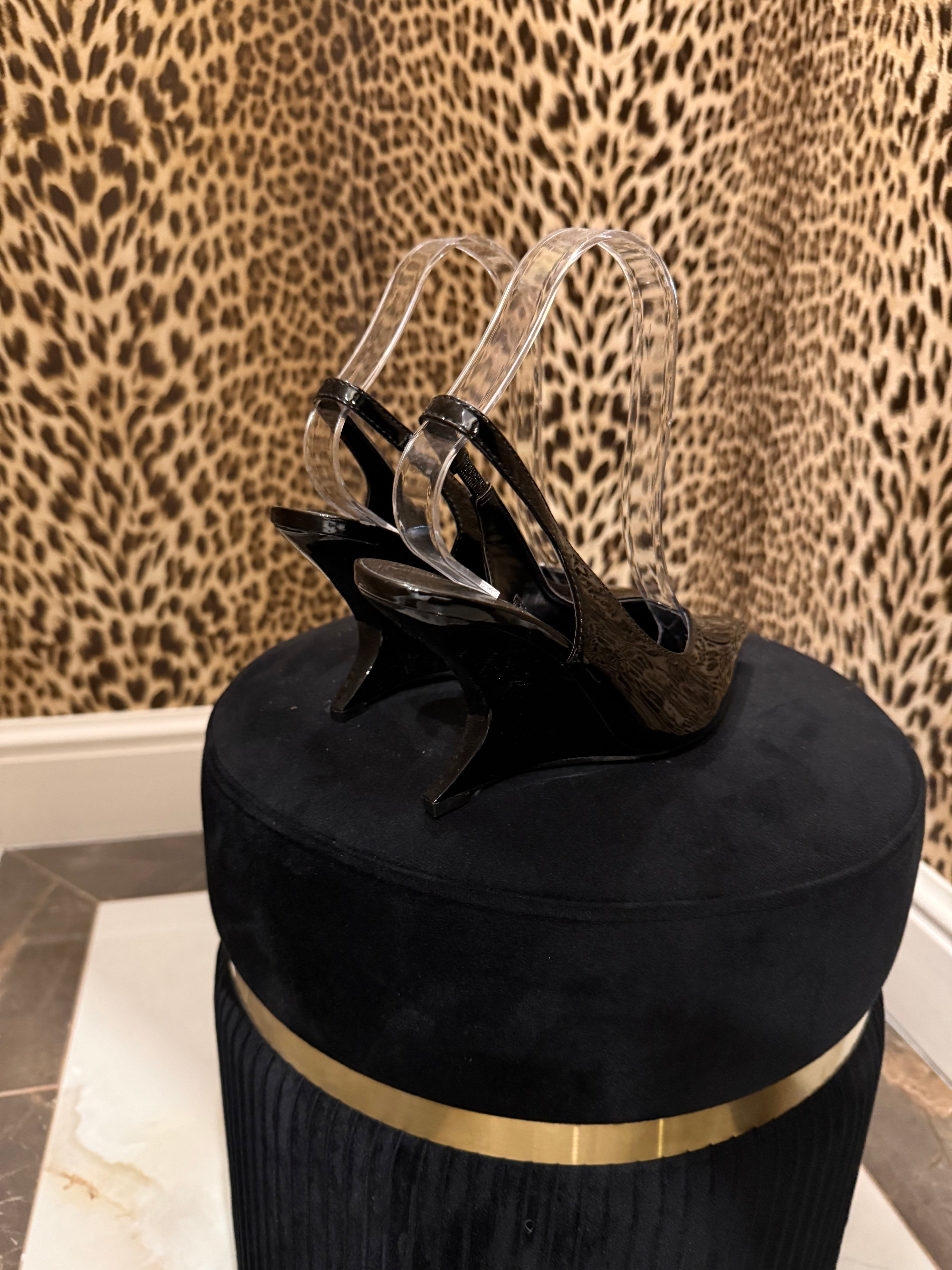 Décolleté tacco spezzato