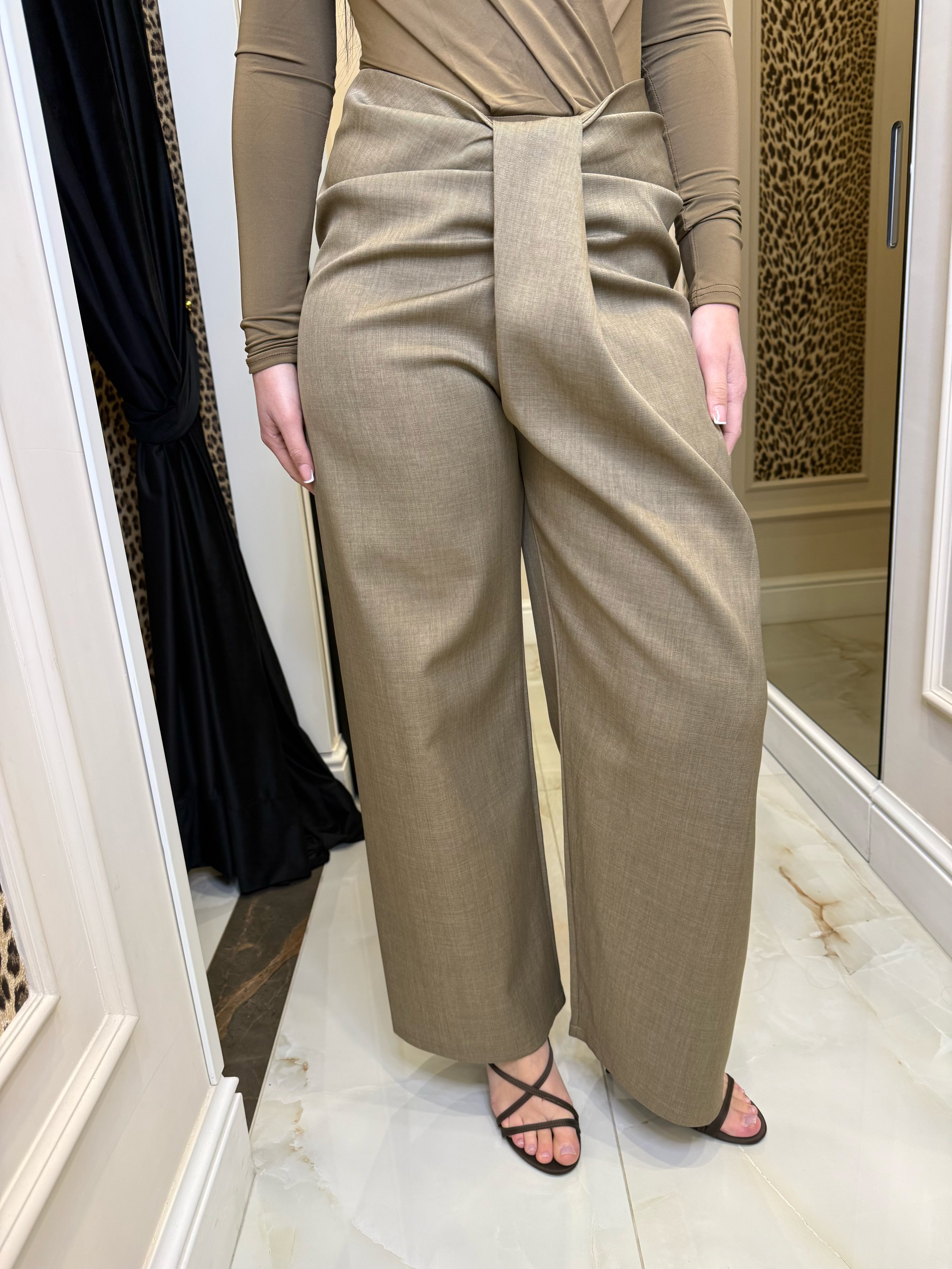 Pantalone fiocco