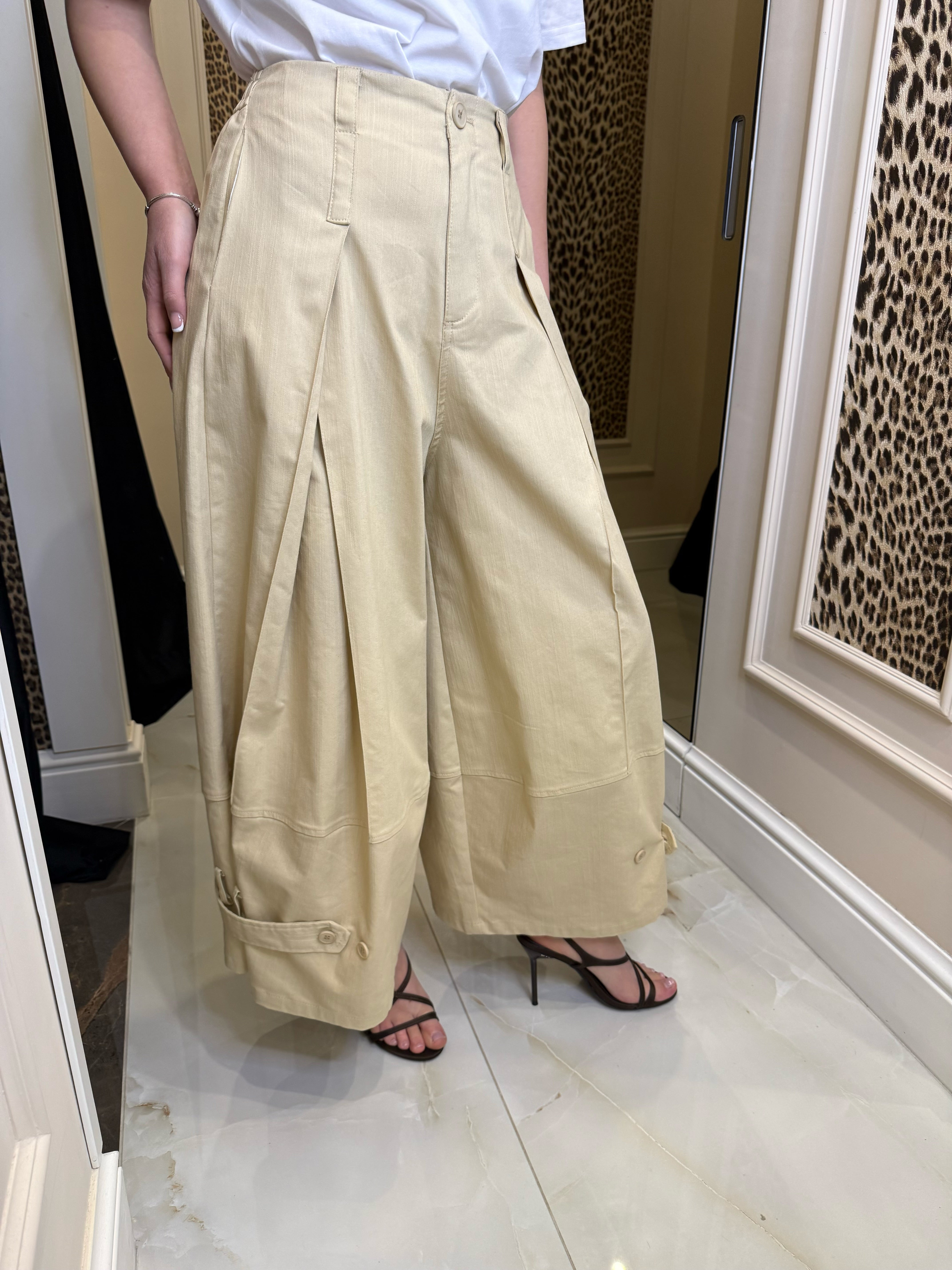 Pantalone Tokyo